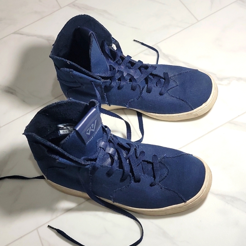 Nike, size 10w, blue shoes